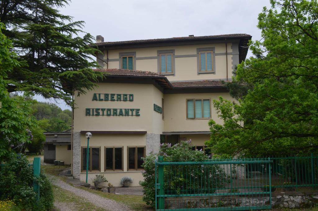 Albergo Padellino Vaglia  Exterior photo
